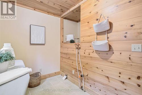 4291 Kawagama Lake Road, Algonquin Highlands (Sherborne), ON - Indoor
