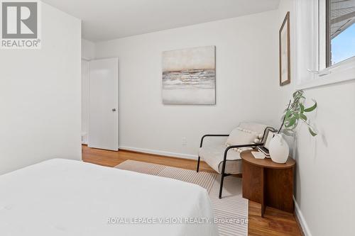 6 Macduff Crescent, Toronto, ON - Indoor Photo Showing Bedroom