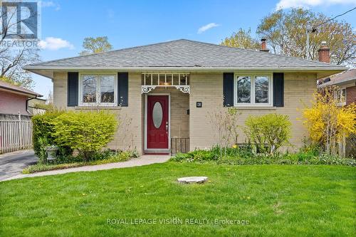 6 Macduff Crescent, Toronto, ON - Outdoor