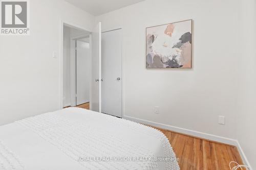 6 Macduff Crescent, Toronto, ON - Indoor Photo Showing Bedroom