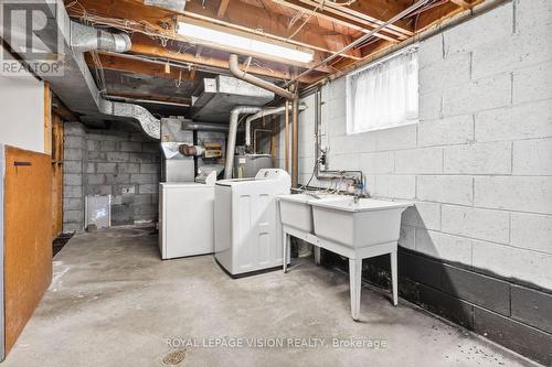 6 Macduff Crescent, Toronto, ON - Indoor Photo Showing Laundry Room