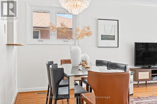6 Macduff Crescent, Toronto, ON - Indoor