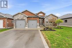 82 ESSEX DRIVE  Belleville (Thurlow Ward), ON K8N 0J1