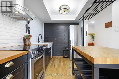 216 Steenbakkers Private, Ottawa, ON - Indoor Photo Showing Kitchen