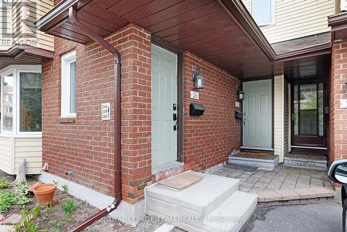 216 Steenbakkers Private, Ottawa, ON - Outdoor With Exterior