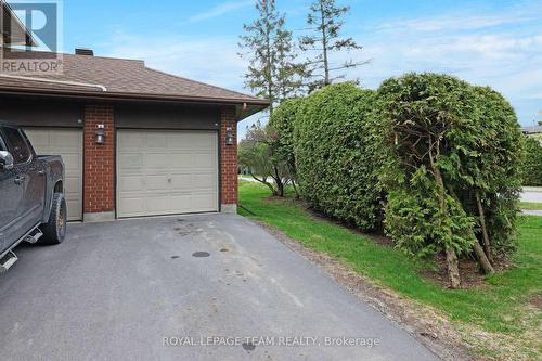 216 Steenbakkers Private, Ottawa, ON - Outdoor