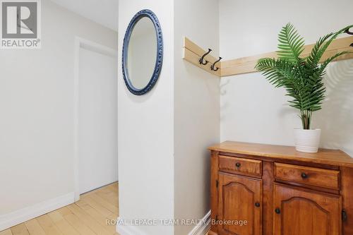 216 Steenbakkers Private, Ottawa, ON - Indoor Photo Showing Other Room