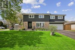441 WITHNELL CRESCENT  Oakville, ON L6L 3M1