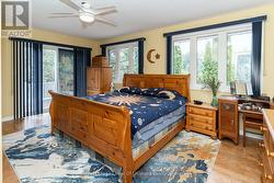 Primary bedroom - 