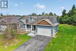 30 & 32 GAINSBOROUGH ROAD  Bracebridge (Monck (Bracebridge)), ON P1L 1W8