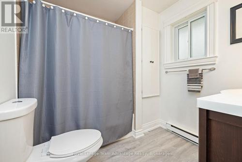 Main Floor 4-Piece Bath - 1 Wren Place, Mcdougall, ON 