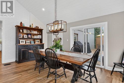 747 Morton 10Th Line, Cavan Monaghan (Cavan Twp), ON - Indoor Photo Showing Dining Room