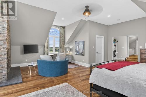 747 Morton 10Th Line, Cavan Monaghan (Cavan Twp), ON - Indoor Photo Showing Bedroom