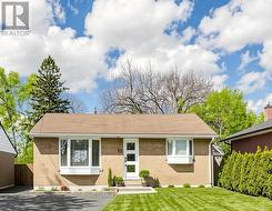 72 THORNTON AVENUE Bradford West Gwillimbury, ON L3Z 1N4