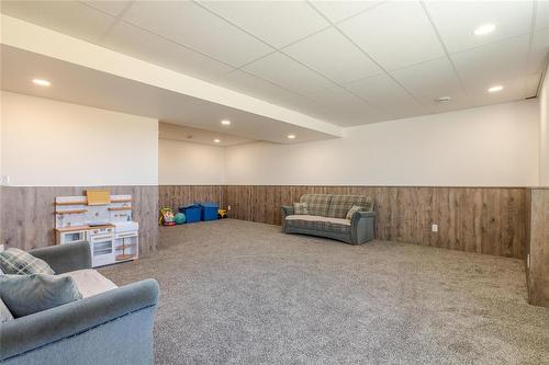 40063 34N Road, La Broquerie, MB - Indoor