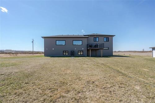 40063 34N Road, La Broquerie, MB - Outdoor