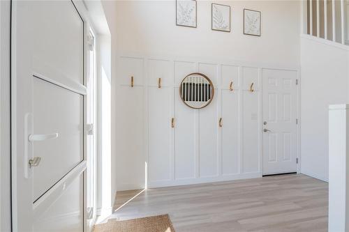 40063 34N Road, La Broquerie, MB - Indoor Photo Showing Other Room