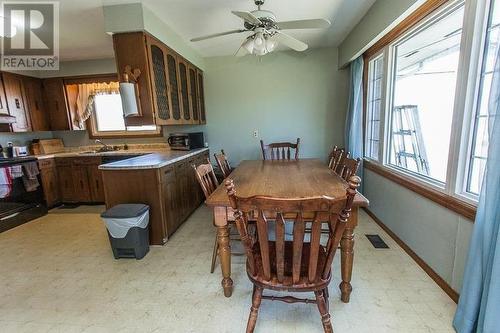 135 Jeffrey Side Rd, Bruce Mines, ON - Indoor Photo Showing Dining Room
