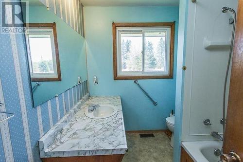 135 Jeffrey Side Rd, Bruce Mines, ON - Indoor Photo Showing Bathroom