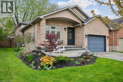 147 Valridge Drive, Ancaster, ON - Outdoor