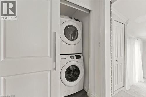 85 Riverview Avenue, Lasalle, ON - Indoor Photo Showing Laundry Room