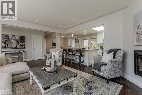 5411 Cornwall Crescent, Burlington, ON - Indoor Photo Showing Living Room With Fireplace