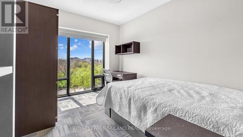 901 - 1235 Richmond Street, London East (East B), ON - Indoor Photo Showing Bedroom