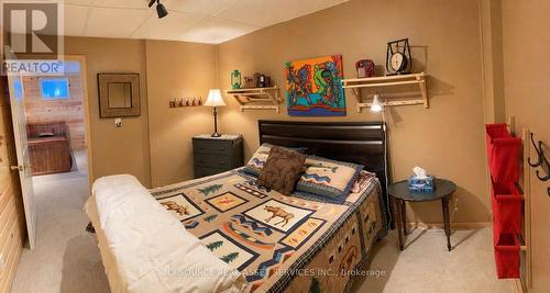 369 Loon Lake Road, Kearney, ON - Indoor Photo Showing Bedroom