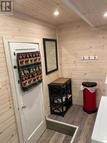 369 Loon Lake Road, Kearney, ON - Indoor Photo Showing Other Room