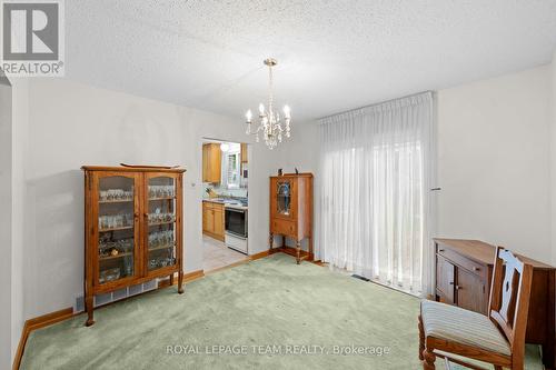 7 Centrepark Drive, Ottawa, ON 