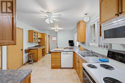 7 Centrepark Drive, Ottawa, ON 