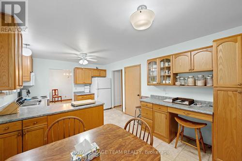 7 Centrepark Drive, Ottawa, ON 