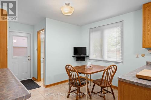7 Centrepark Drive, Ottawa, ON 