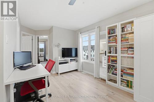 302 Galston Private, Ottawa, ON - Indoor Photo Showing Office