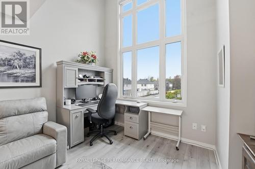 302 Galston Private, Ottawa, ON - Indoor