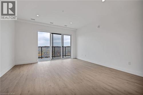 15 Glebe Street Unit# 1904, Cambridge, ON - Indoor Photo Showing Other Room