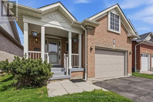 19 FITZPATRICK COURT  Whitby, ON L1M 2G9