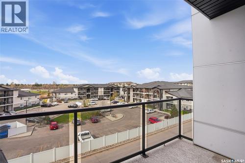309 105 Willis Crescent, Saskatoon, SK - Outdoor