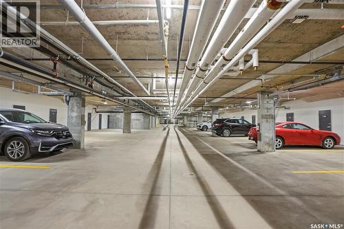 309 105 Willis Crescent, Saskatoon, SK - Indoor Photo Showing Garage