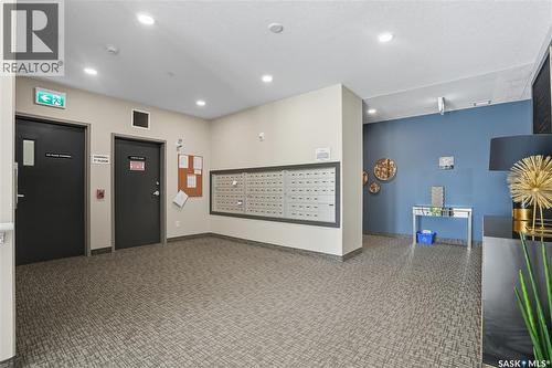 309 105 Willis Crescent, Saskatoon, SK - Indoor Photo Showing Other Room