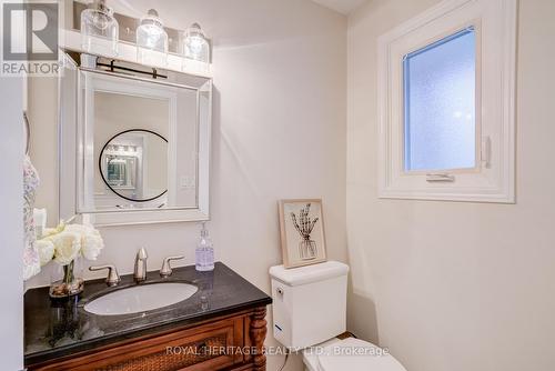 188 Adele Crescent, Oshawa, ON - Indoor Photo Showing Bathroom