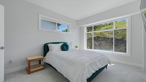 1160 Black Mountain Drive, Kelowna, BC - Indoor Photo Showing Bedroom