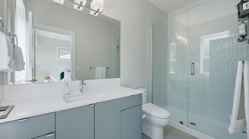 1160 Black Mountain Drive, Kelowna, BC - Indoor Photo Showing Bathroom
