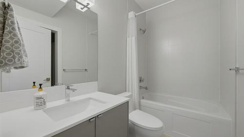 1160 Black Mountain Drive, Kelowna, BC - Indoor Photo Showing Bathroom