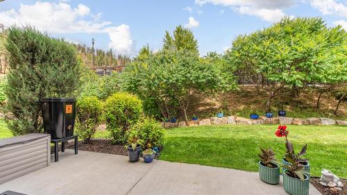 1-1865 Begbie Road, Kelowna, BC - Outdoor