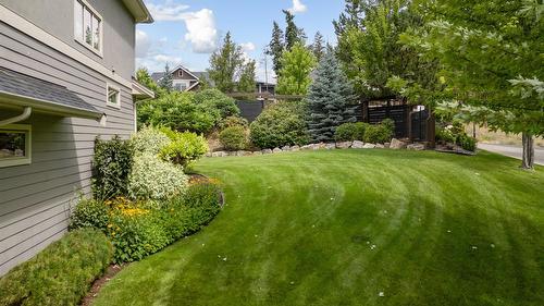 1-1865 Begbie Road, Kelowna, BC - Outdoor