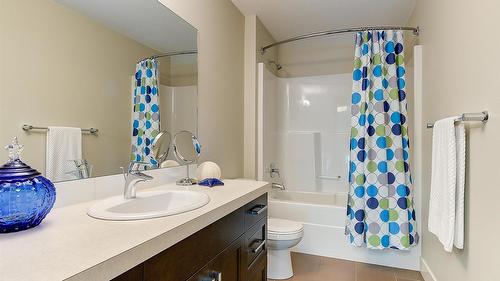 1-1865 Begbie Road, Kelowna, BC - Indoor Photo Showing Bathroom