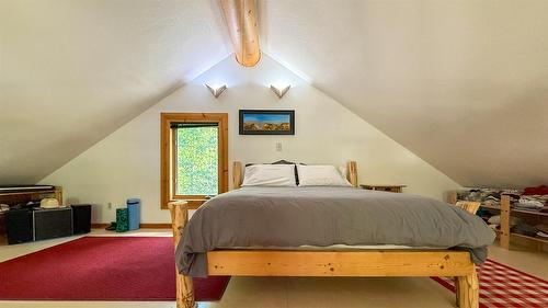 6770 Hockley Road, Jaffray, BC - Indoor Photo Showing Bedroom
