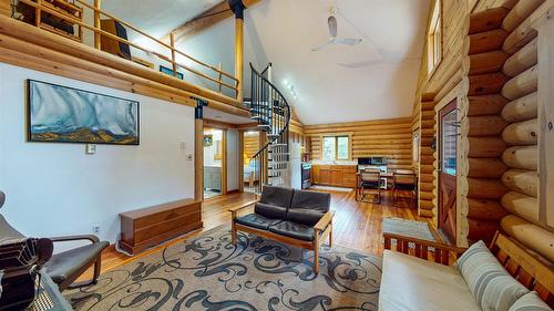 6770 Hockley Road, Jaffray, BC - Indoor