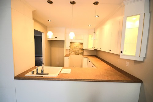 Cuisine - 6-89 Rue Pierre-Laporte, Saint-Eustache, QC - Indoor